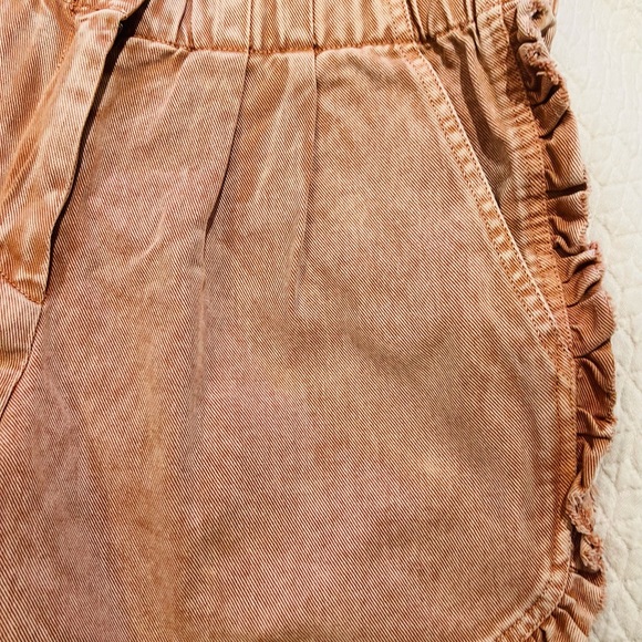 Sea Pink washed denim paper bag shorts with frills on the bottom. NWT - Picture 7 of 11